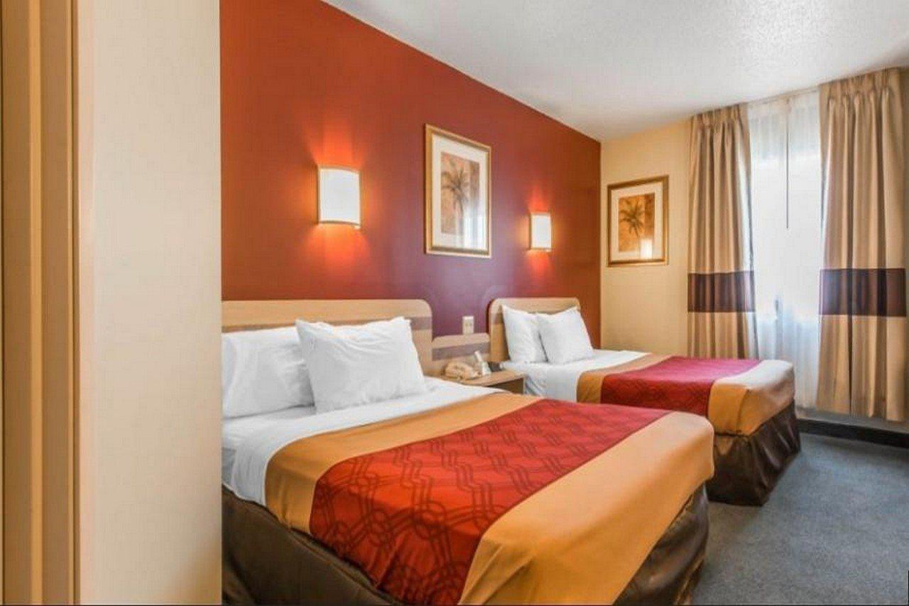 Red Roof Inn Johnstown